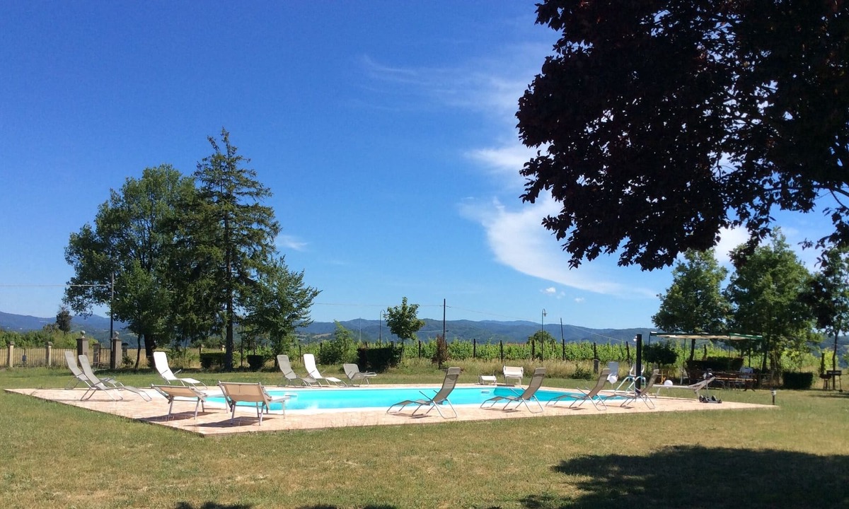 Acqui Terme Other | Agriturismo Podere Luciano Tigli apartment on a hill 3 km from the center of Acqui