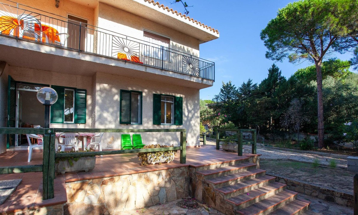 Sas Linnas Siccas Apartment | Apartment "Erminia House - Green Flat" Near the Beach