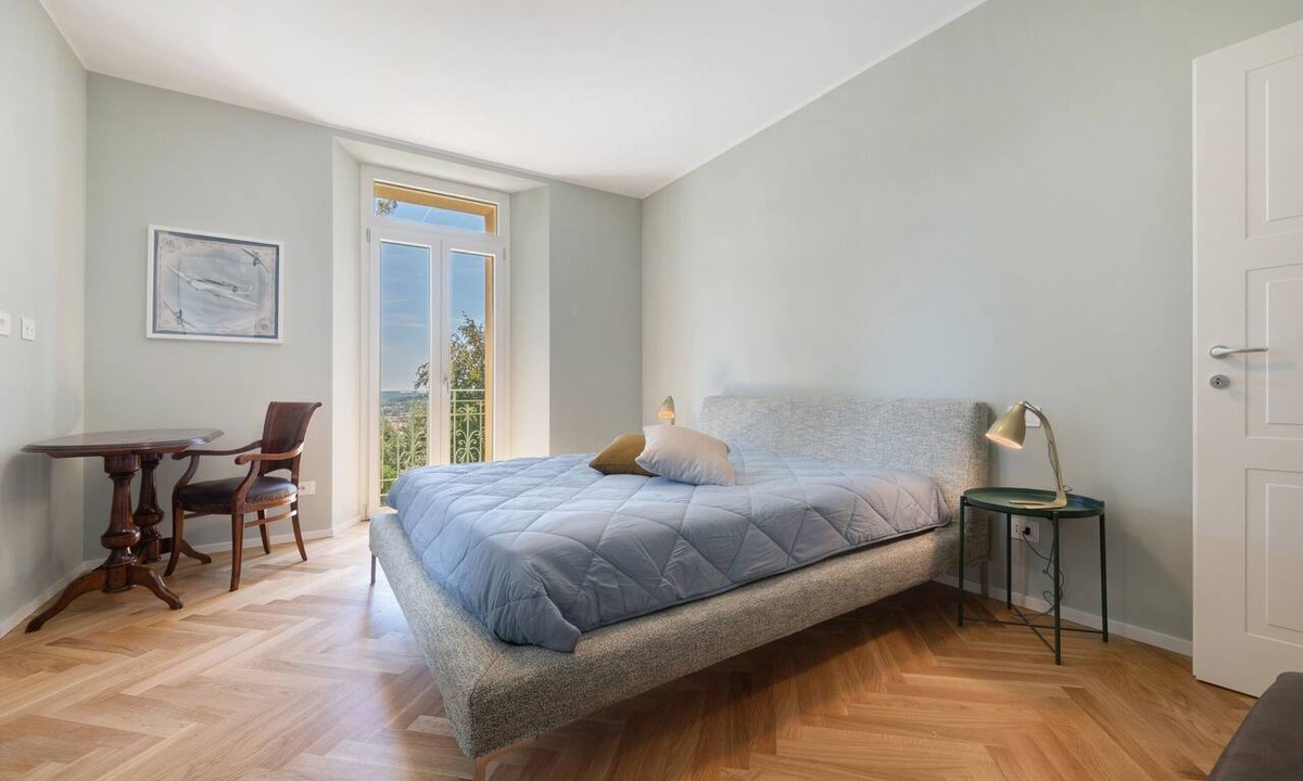 Caslino d'Erba Villa | Apartment 'The Mill' in Historic Villa near Lake Como