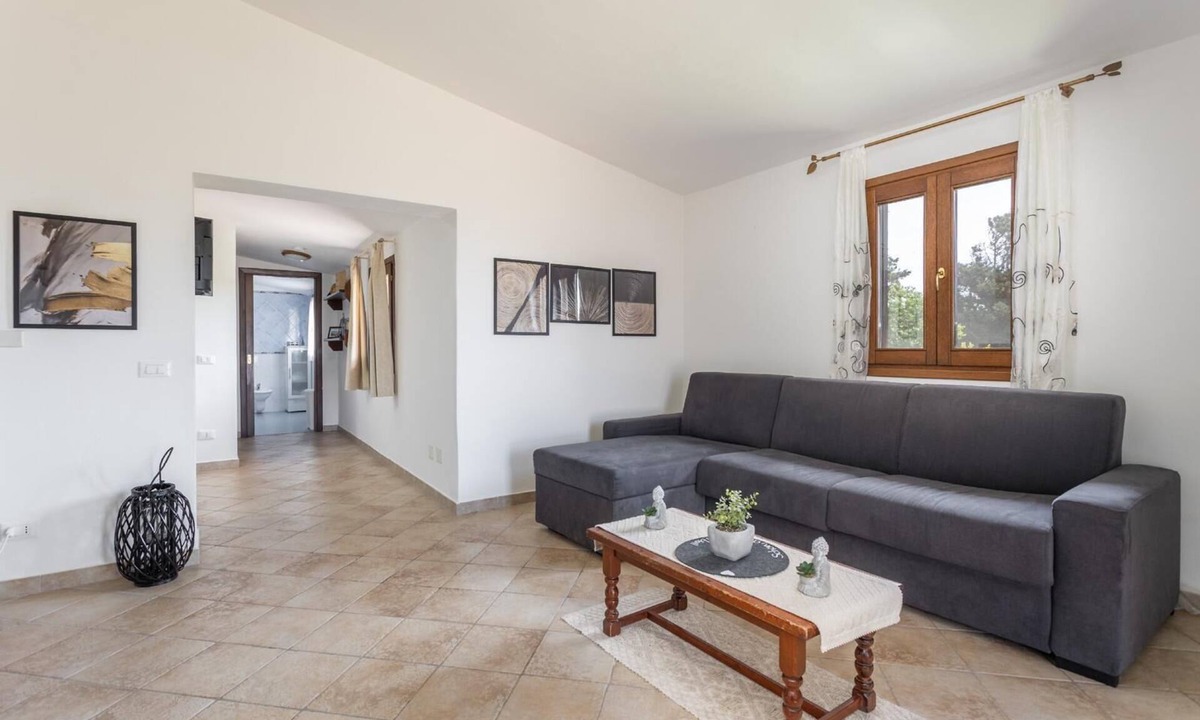 Sorso House | Apartment with garden near the sea