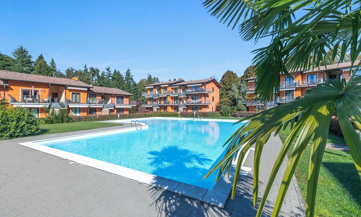 Sasso Moro Apartment | Blu Oltrelago: Leggiuno Lake Maggiore Apt w/Shared Pool & Garden, Leggiuno, Italy