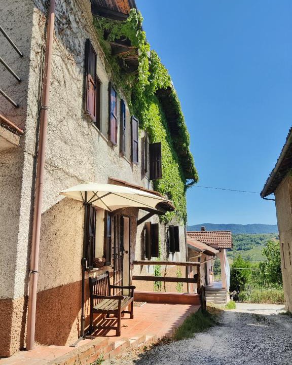 Cremolino Apartment | Borgo Francia
