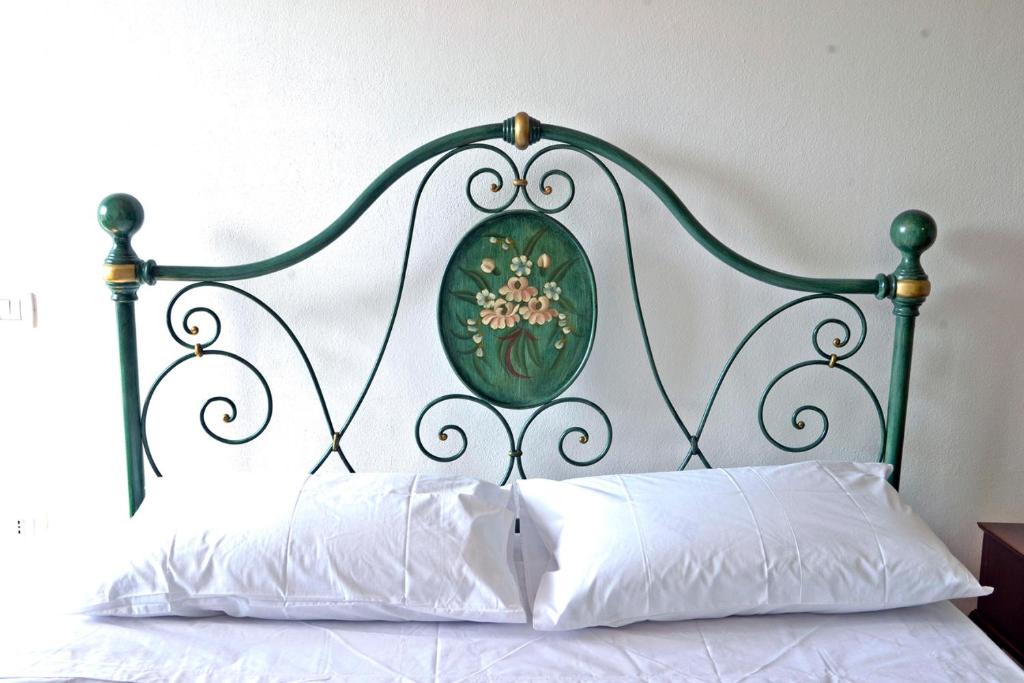 Assemini Bed & Breakfast | Cancelletto #