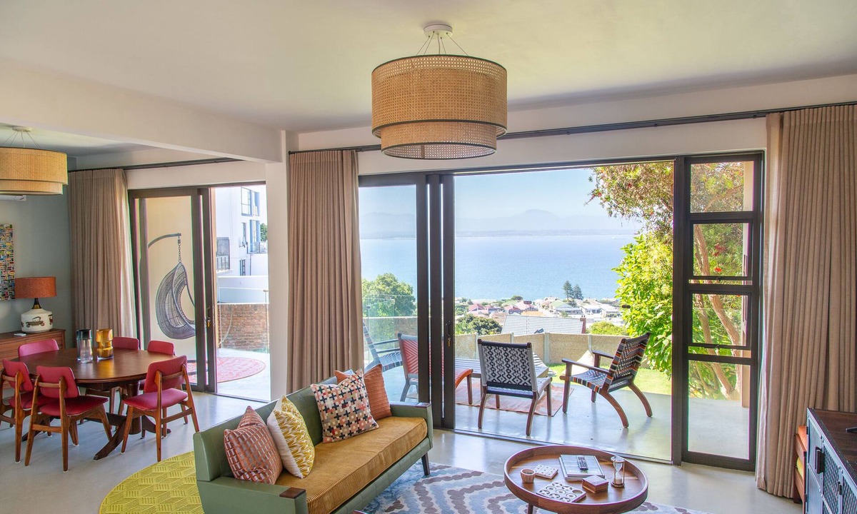 Linkside House | Cape St. Blaize