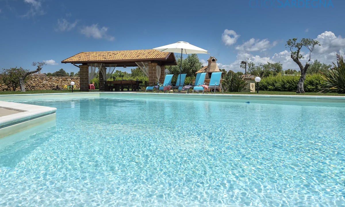 Alghero Villa | ClickSardegna Alghero villa Marlena for 10 people, with swimming pool