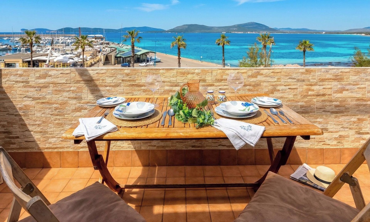 Pivarada Apartment | ClickSardinia Romantic Sea Loft with beachfront terrace and parking space