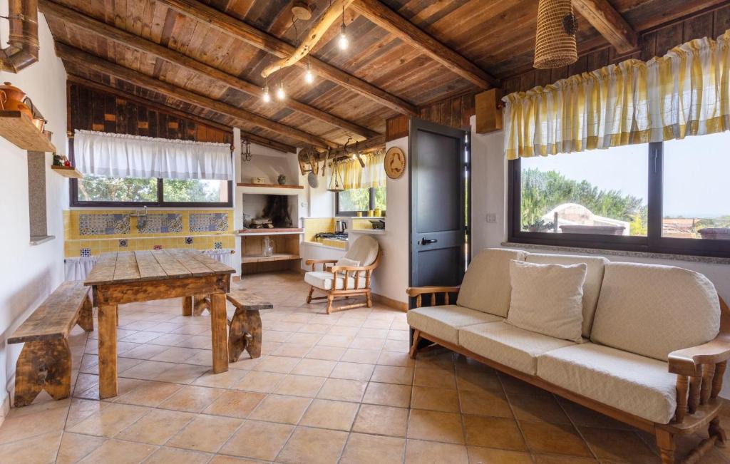 Castelsardo Ski Chalet | COTTAGE IN CAMPAGNA A CASTELSARDO(Whole House)