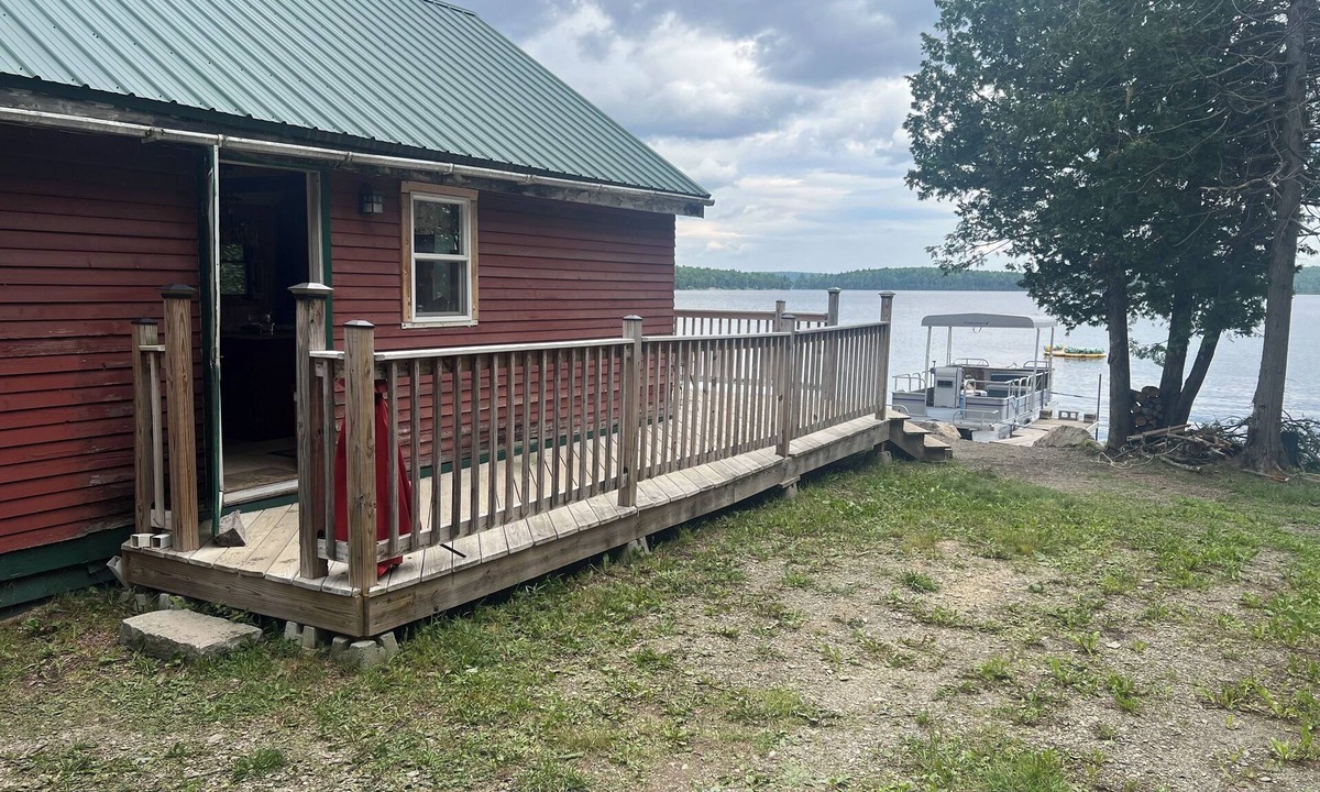 Westmanland Cabin | Cozy Camp on the lake in Northern Maine