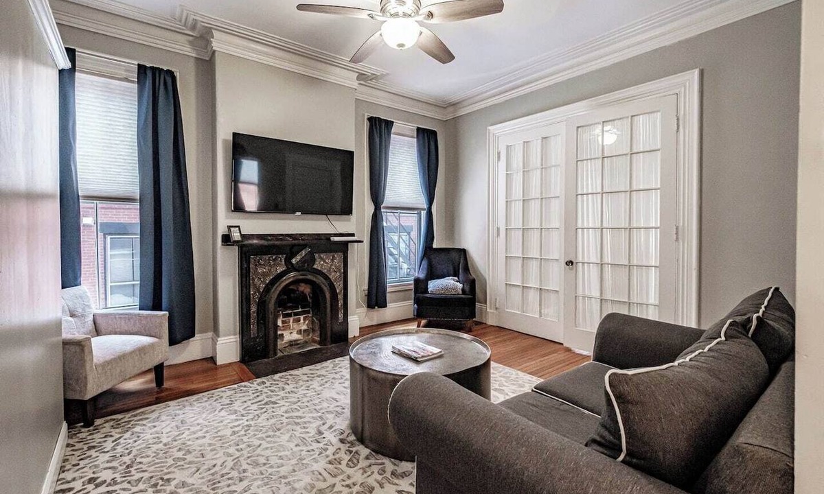 Parkside Apartment | Experience Portland’s charm in this beautifully restored 2-bed, 1.5-bath Victorian apartment! Located downtown, enjoy modern comforts, historic elegance, a private backyard, AC, and 1 free parking spot. Perfect for your Maine getaway! 🦞