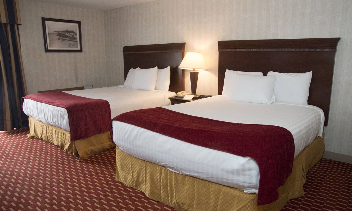 Hampton Falls Hotel | Hampton Falls Inn