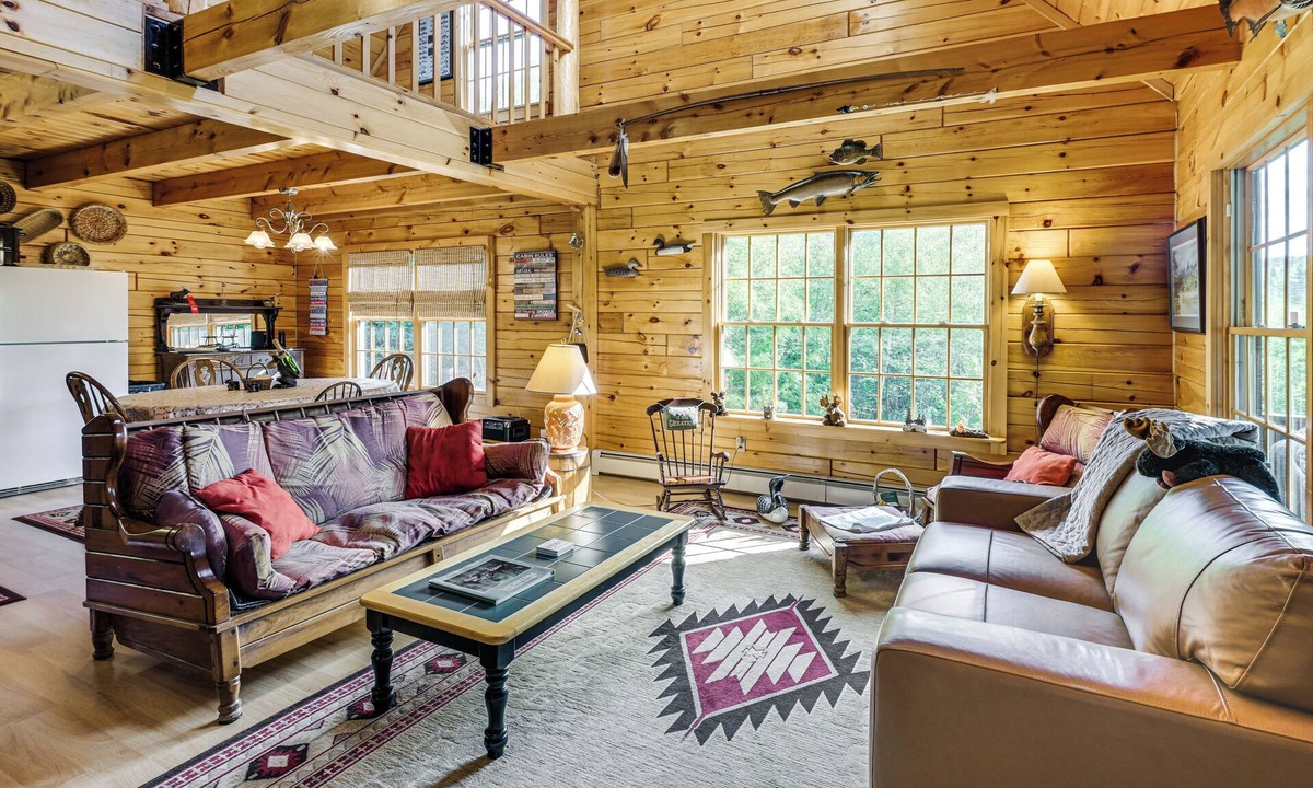 Machias House | Hike, Explore & Unwind: Rustic Maine Getaway