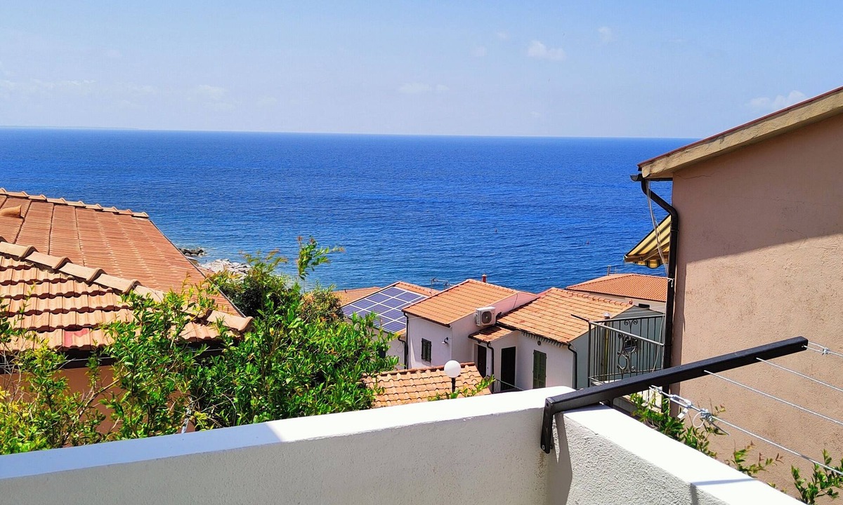 Pomonte Apartment | Il Gelso - Sea View Holiday Home in Pomonte - Elba Island