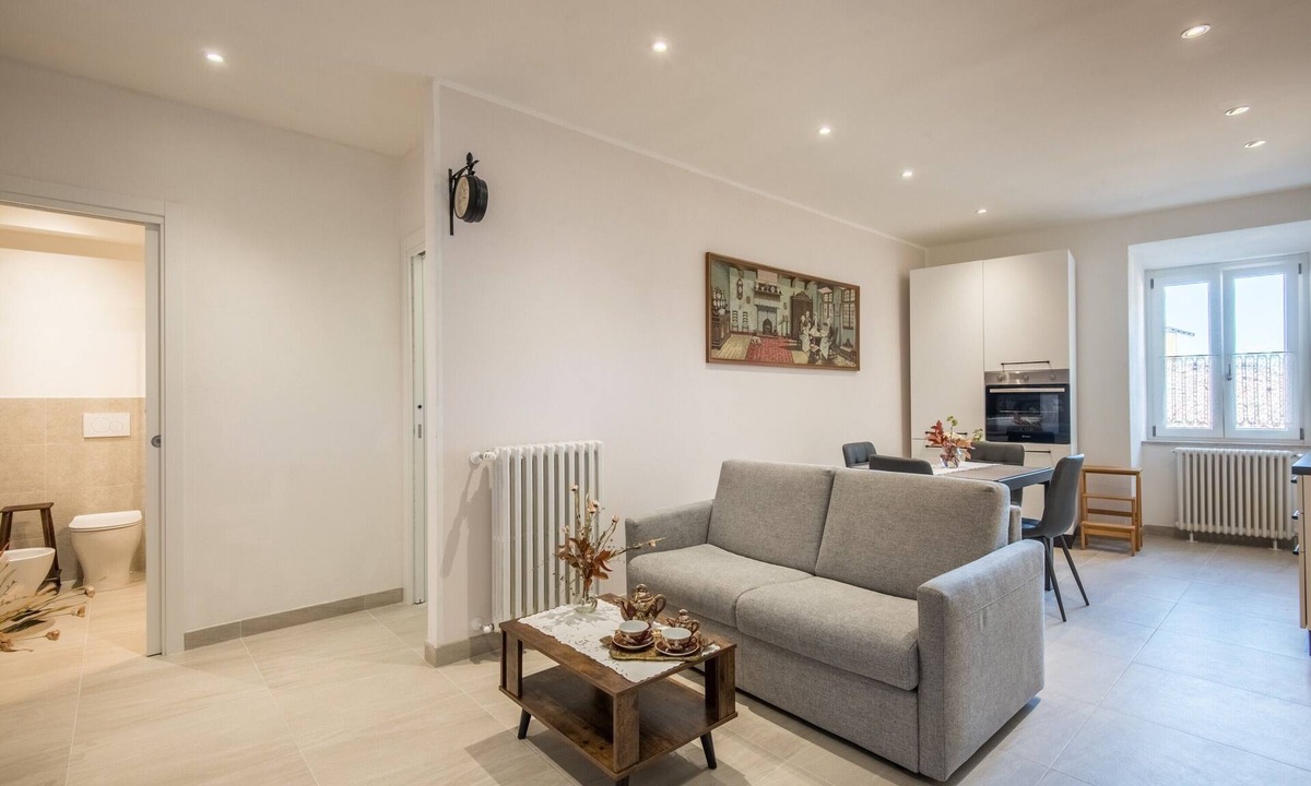 Radicondoli Apartment | 'In the Heart of Radicondoli' Apartment with Wi-Fi