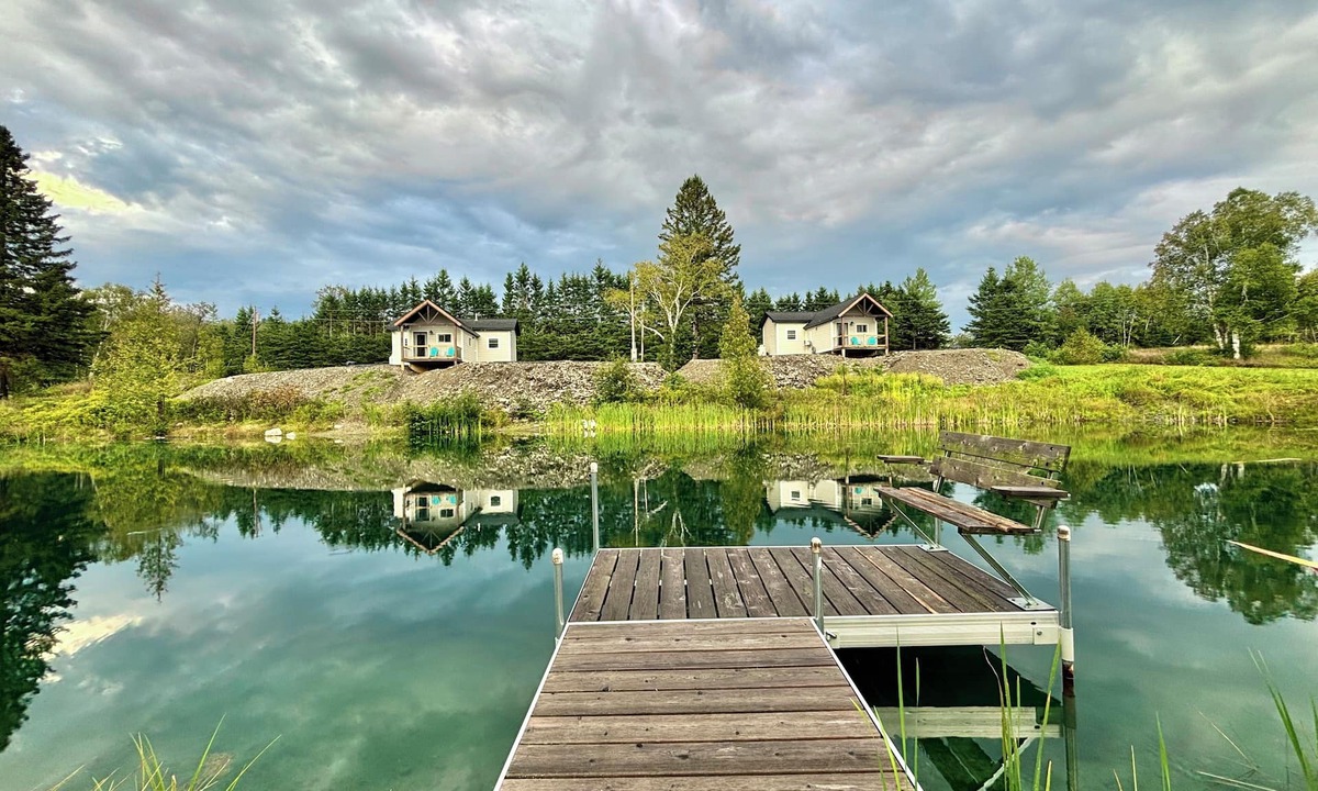 Fort Kent Mills Cabin | J19 North King Suite Stay & Ride Direct Trail Access In Town WiFi Room for 7