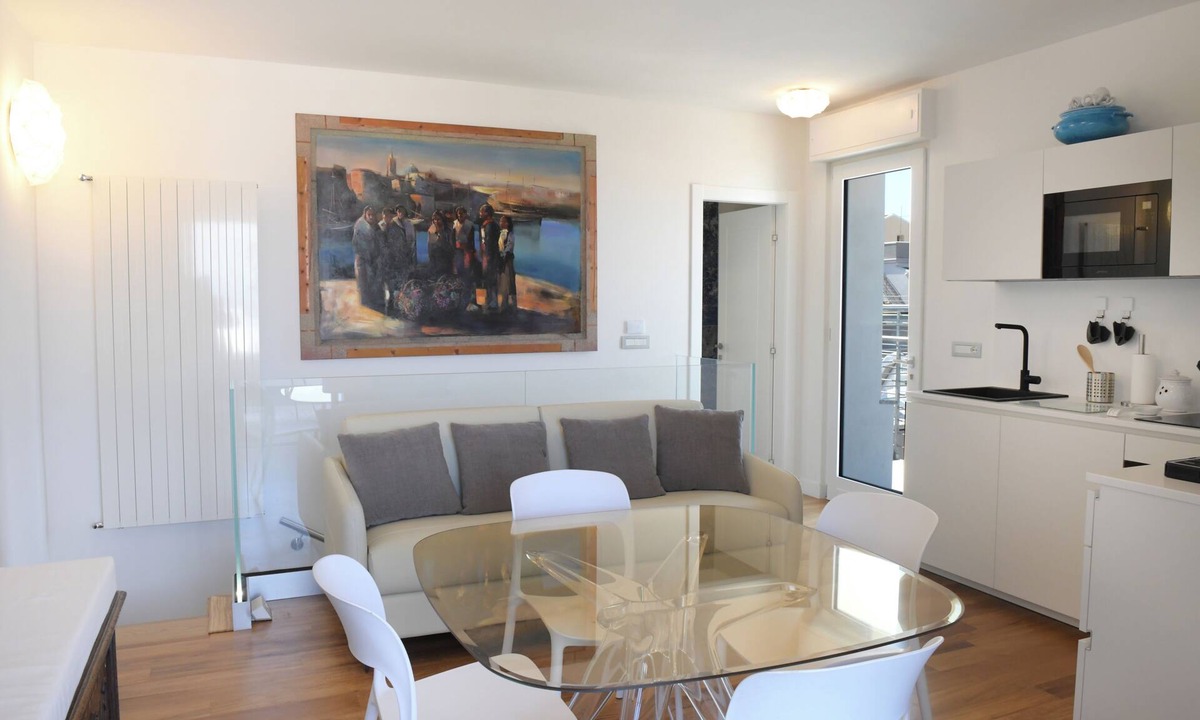 Pivarada Apartment | Lecasinedigiò1 Spacious penthouse with large terrace overlooking the sea