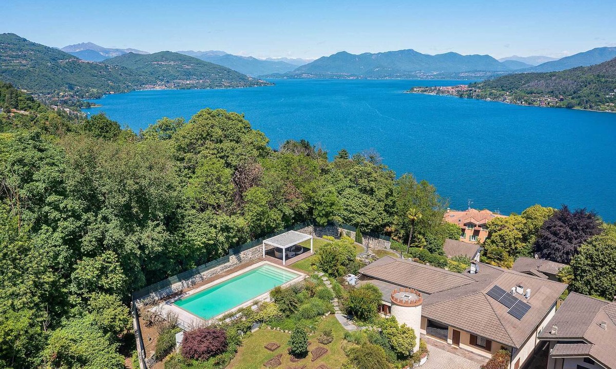 Arona Villa | Newly added, classy villa with pool and sweeping lake views! - Villa Sveva