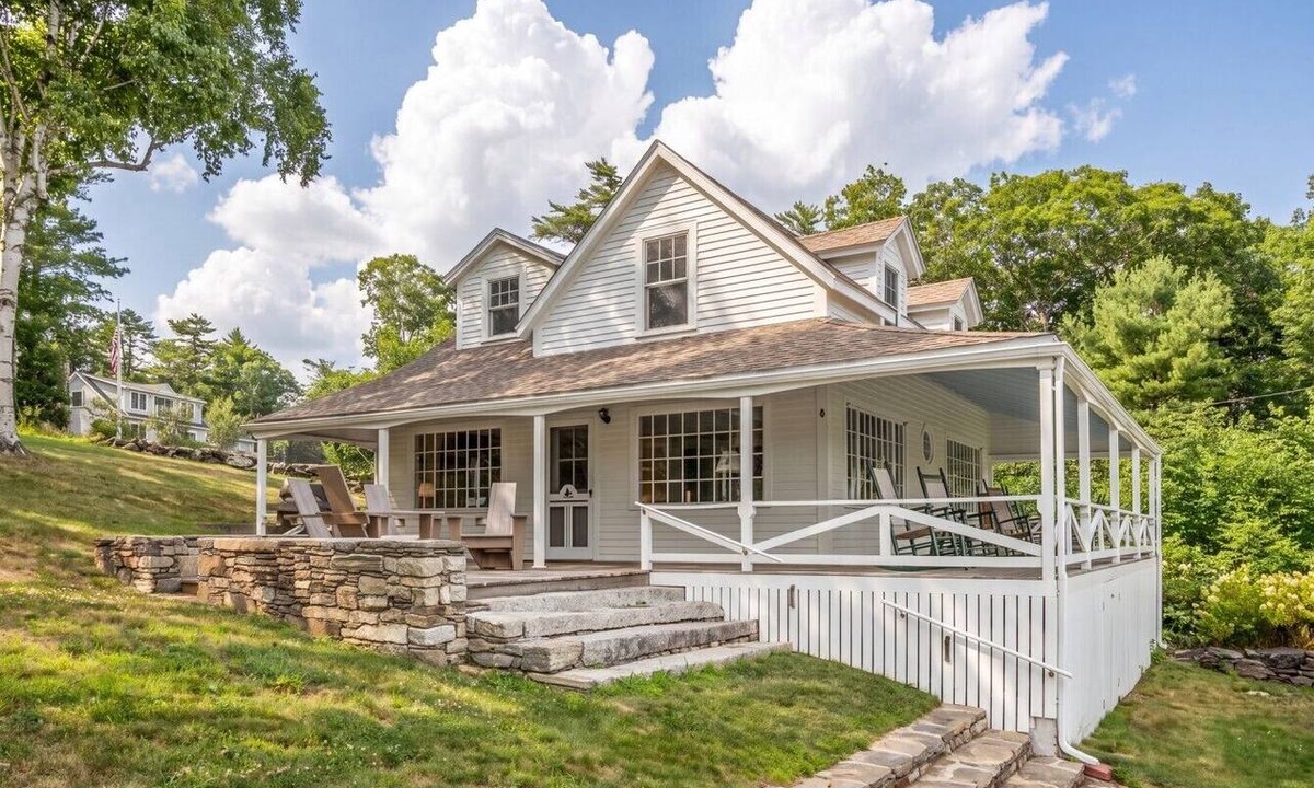 Bayville Cottage | Ocean Views, Association Dock, Tennis, and amazing Porch spaces.