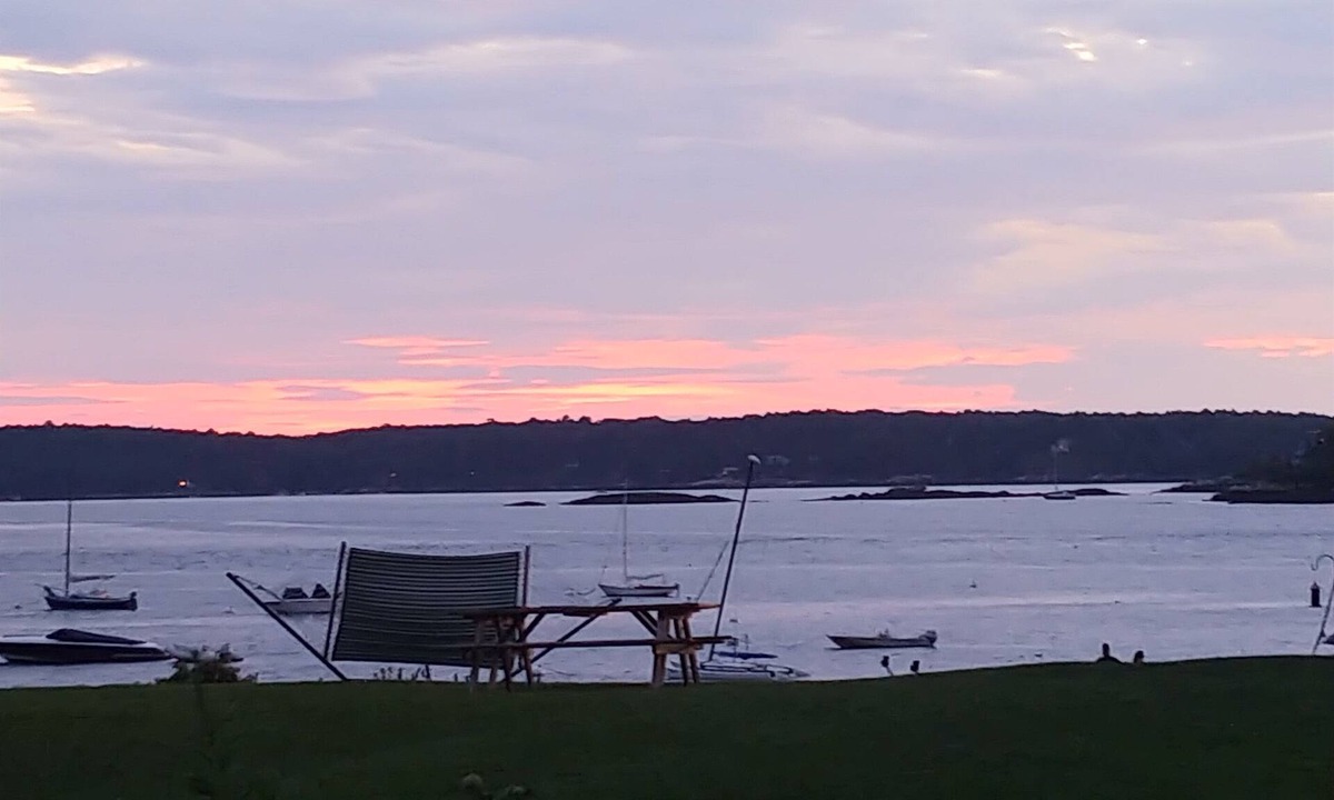 Pemaquid Beach Apartment | Pemaquid Tavern Cottage – Unit 1: Renovated Retreat in Pemaquid Beach Village