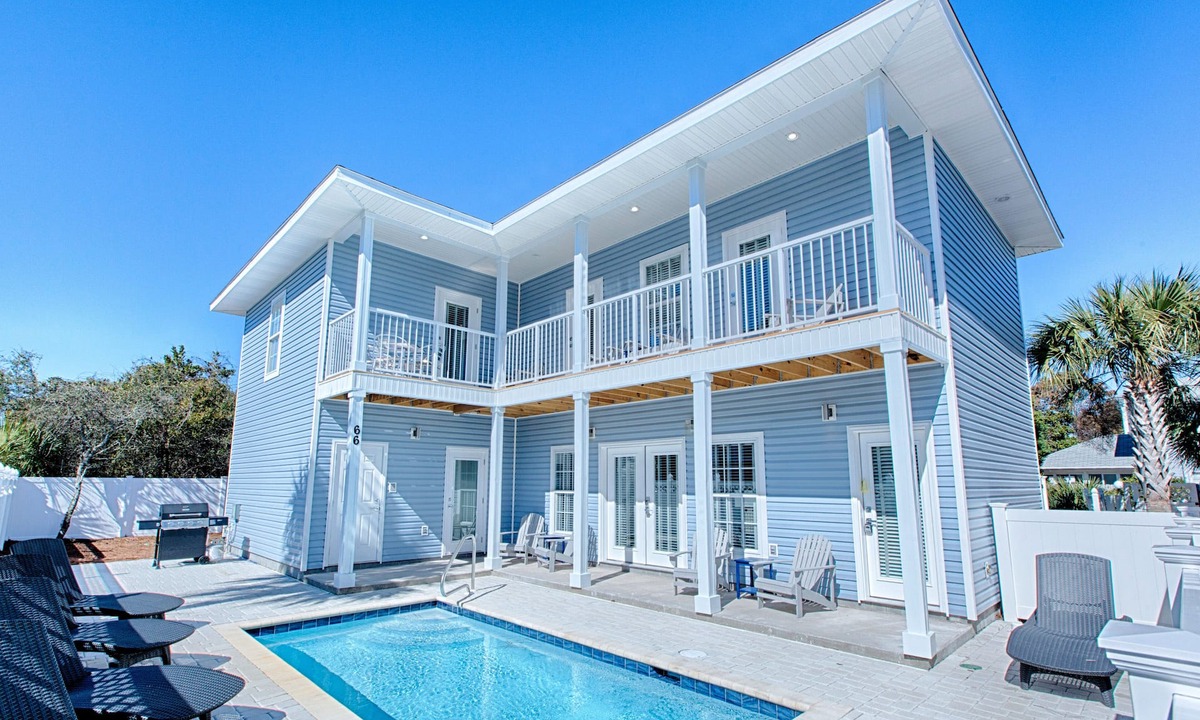 Crystal Beach House | Pool ~ Balcony ~ Guest House ~ Outdoor Lounge
