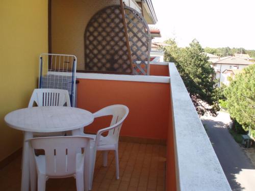 Bibione Apartment | Practical studio with balcony - Beahost Rentals