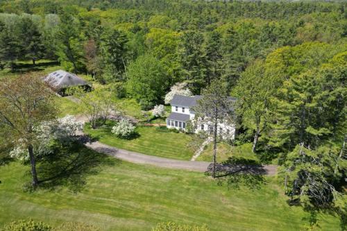 Brunswick House | Renovated farmhouse on an acreage with grill, four-bedrooms, & W/D - river views