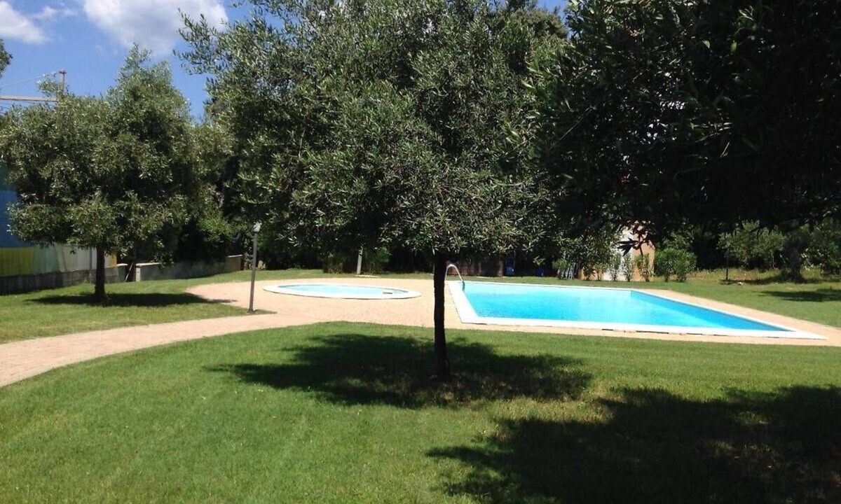 Quercianella Apartment | Residence Il Giardino - Sunny Apartment W/Parking!