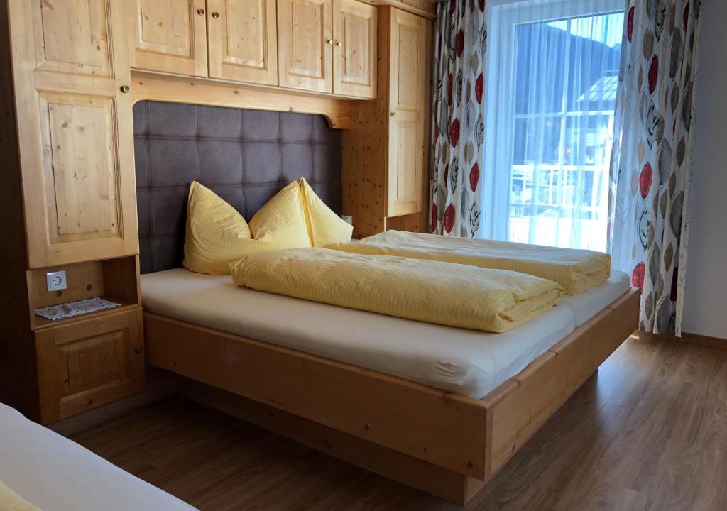 Mathon Apartment | Saffretta Ferienwohnungen