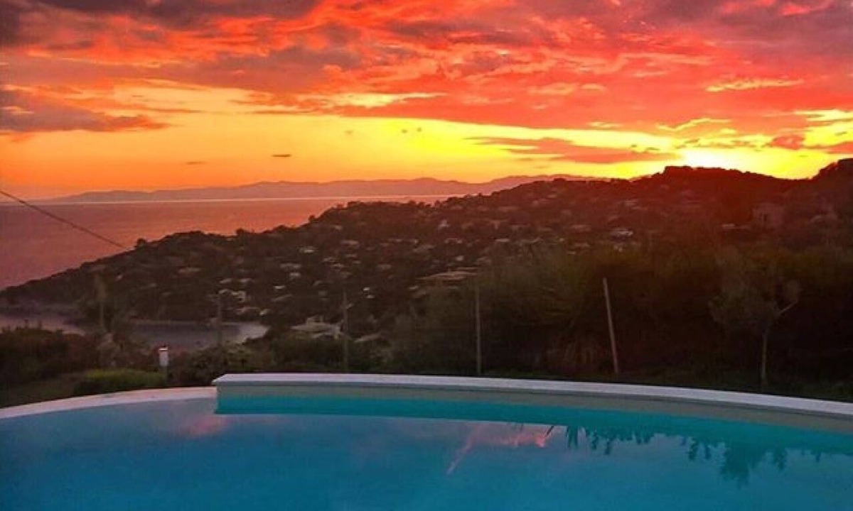 Villaggio delle Mimose Villa | SEAVIEW PRIVATE PANORAMIC POOL IN A MEDITERRANEAN GARDEN