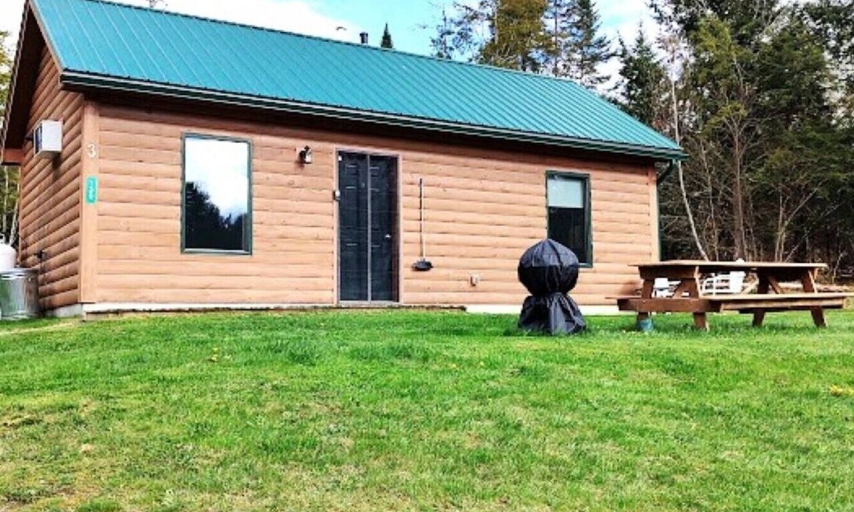 Hyde Park Apartment | Serene Country Cabins 3 In the heart of Vermont