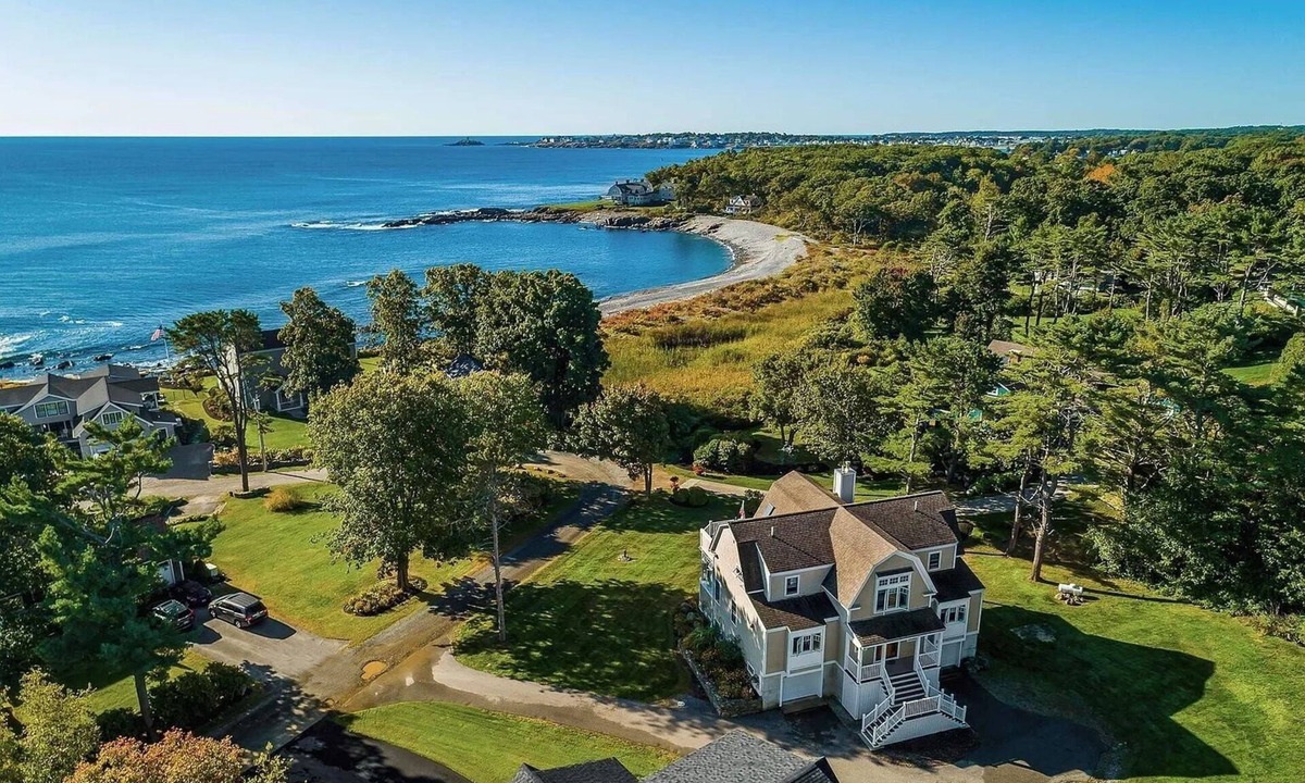 Cape Neddick House | Spacious Cape Neddick Coastal Home !