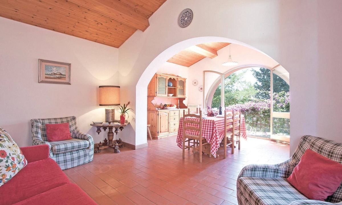 Rosignano Solvay House | Stunning home in Rosignano Marittimo LI