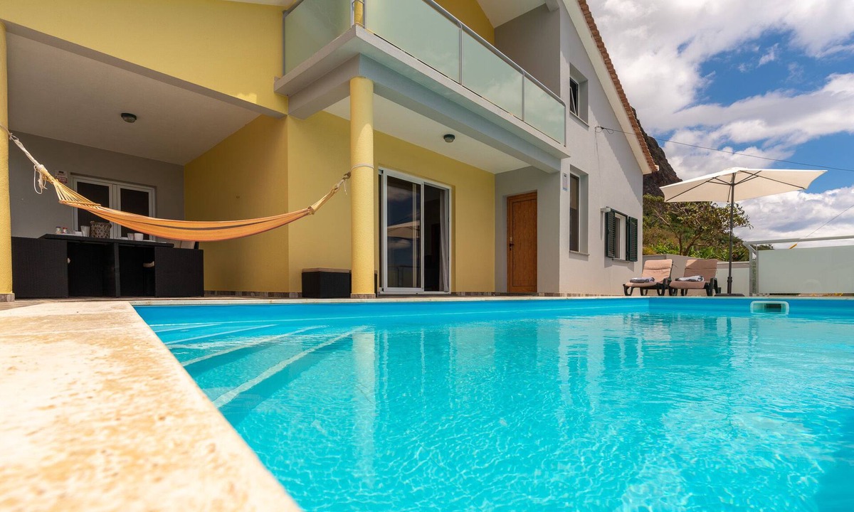 Prazeres House | The Blue Pearl - VILLA Paul