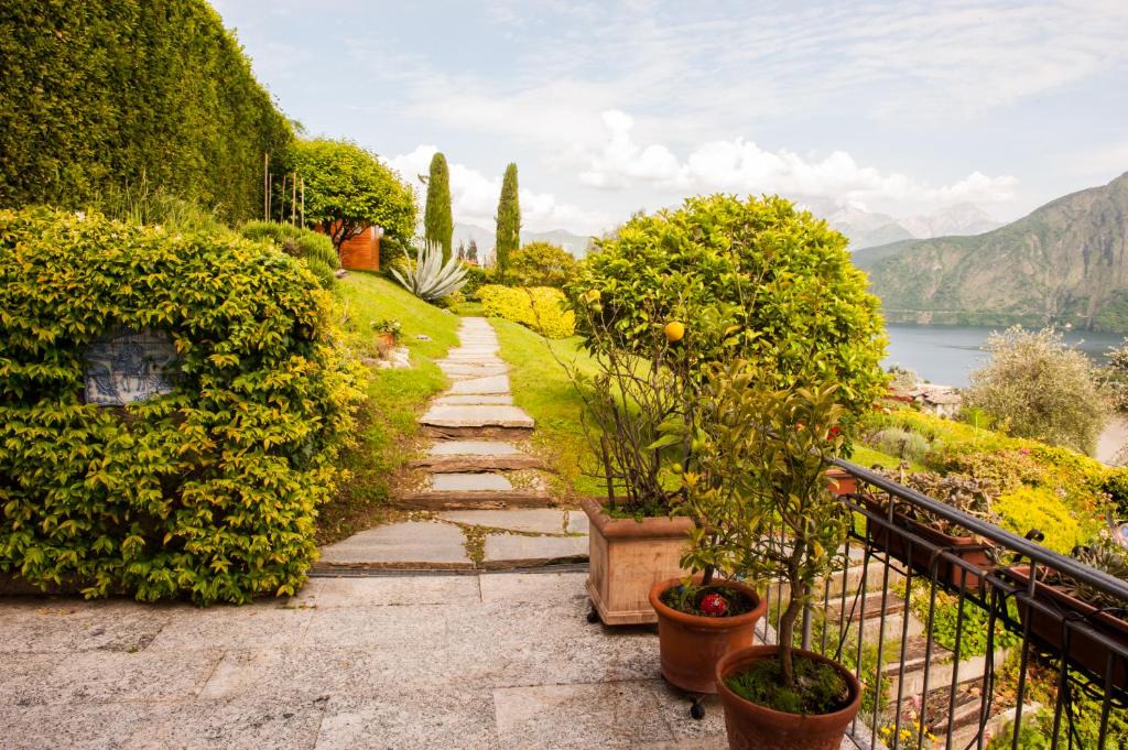 Lenno Villa | Villa Abbraccio - By House Of Travelers -