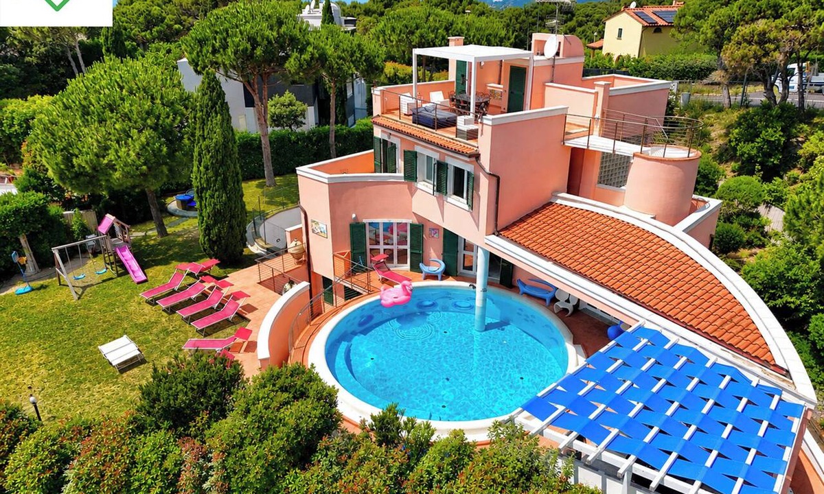 Rosignano Marittimo Villa | Villa Irene NEW Luxury Villa with Private Pool, Jacuzzi & Sea View