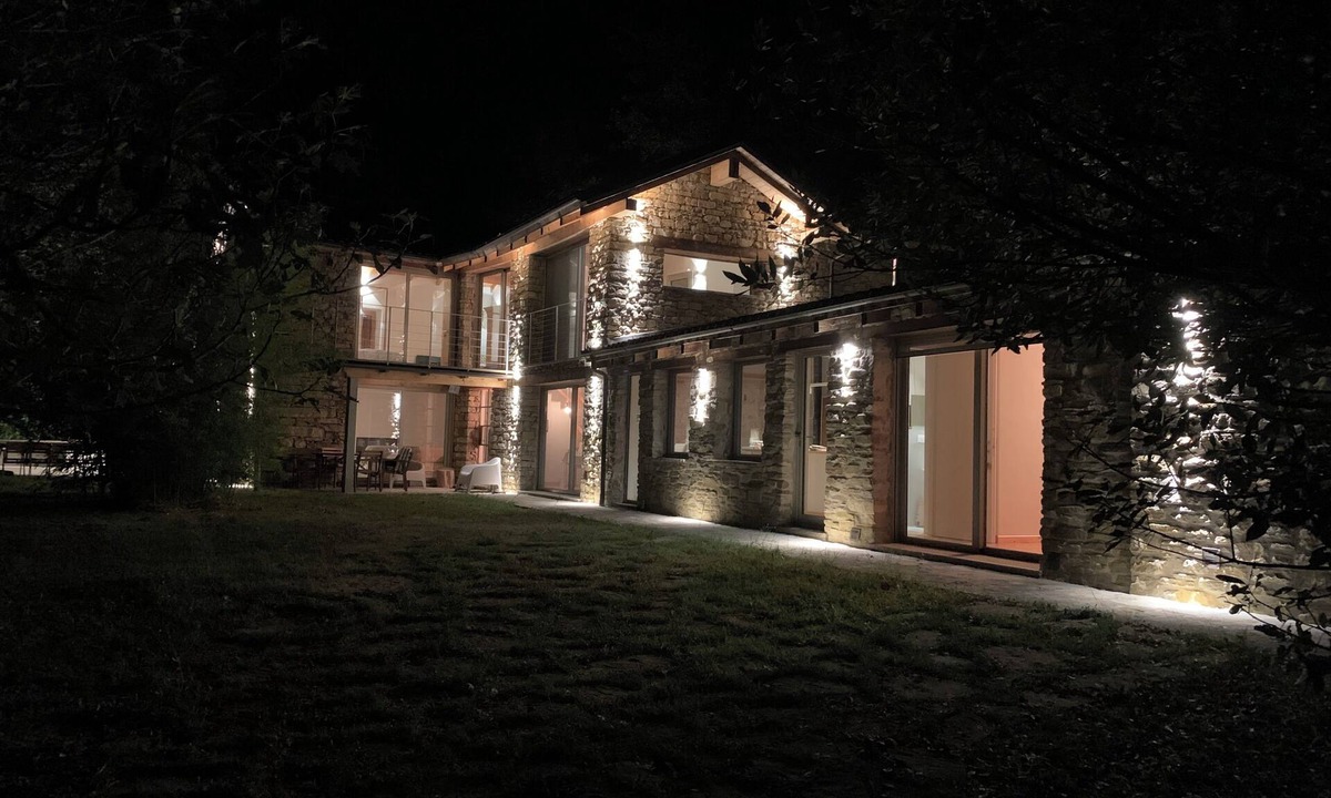 Cortemilia Villa | Villa with sauna for private use, Jacuzzi, large garden in Langhe, Cortemilia