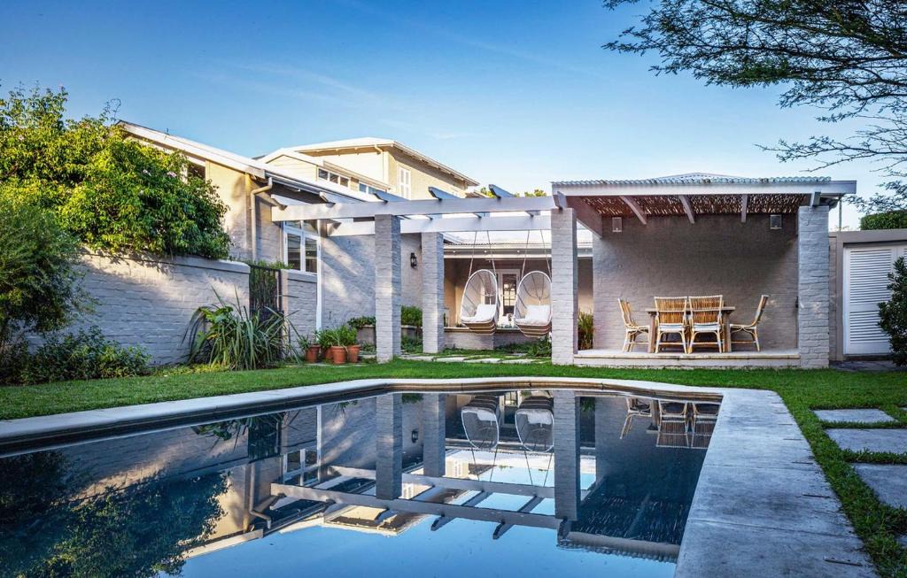 Eastcliff House | Vivere