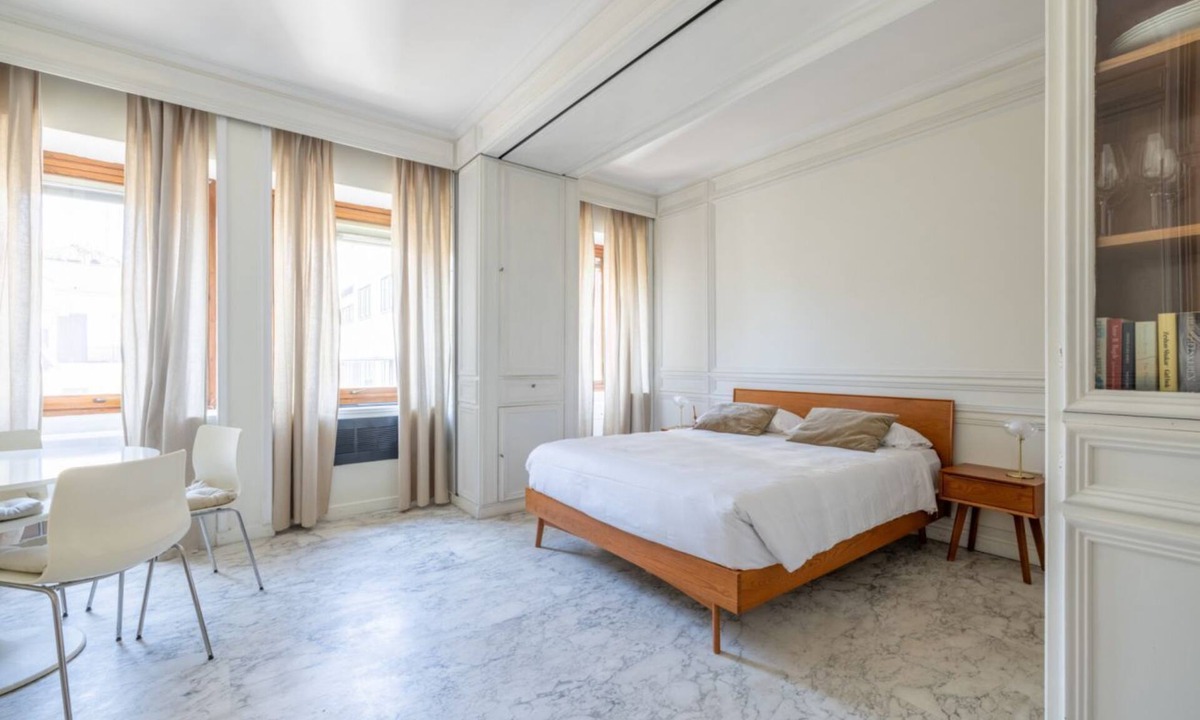 Rione XVIII Castro Pretorio House | White Studio in Rome
