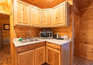 Lakefront Two King Cabin White Mountains