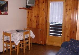 ONE-ROOM APARTMENT ROMANTIC CHALET RELAXATION AND SPA