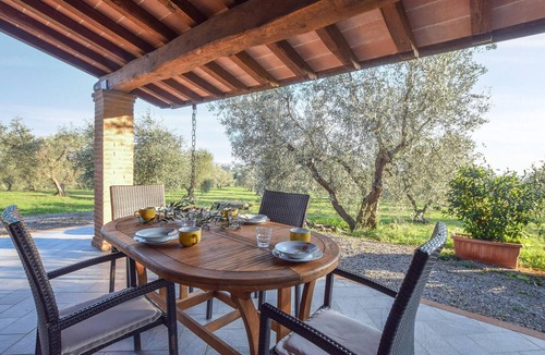Magliano in Toscana House | 1 bedroom pet friendly home in Magliano in Toscana