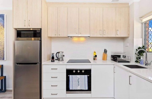 Scarborough Apartment | 12 Calming Coral Beach Beautiful 2BRM