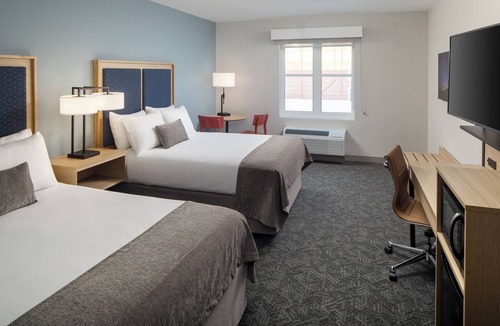 Orono Hotel | 3 Comfort Stays inside UMaine! Perfect for Parents, Students and Professionals