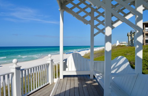 Seaside House | 7 Houses To Beach In Seaside, FL! Lovely Guest Cottage + 2 Adult Bikes!
