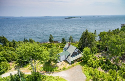 Orrs Island Cottage | A quintessential Maine cottage experience, captivating guests of all ages