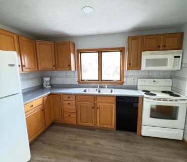 Old Orchard Beach Hotel | Abellona Inn & Suites