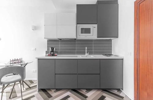 Casoretto Apartment | AC61 [Lambrate-Loreto] Modern Central
