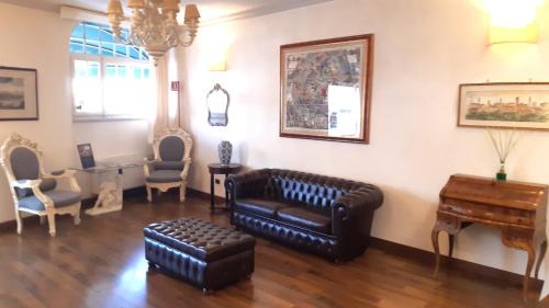 Lucca Historical Center Hotel | Albergo Moderno
