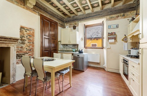 Orta San Giulio Apartment | Apartment 'Antro Di Circe - Orta Centro' with Private Terrace, Garden and Wi-Fi