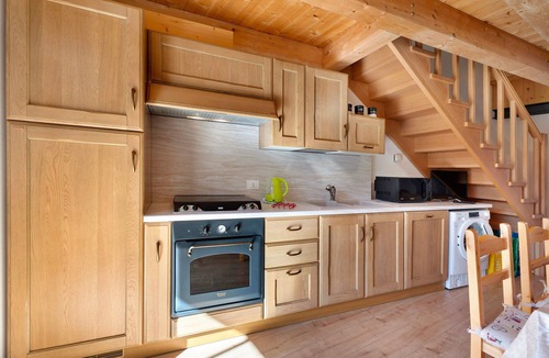 Armeno Apartment | Apartment 'Casa Elisa' with Mountain View, Balcony and Wi-Fi