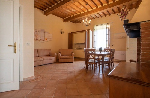 Riotorto Apartment | Apartment Giglio with Sea View, Pool, Wi-Fi, A/C & Garden